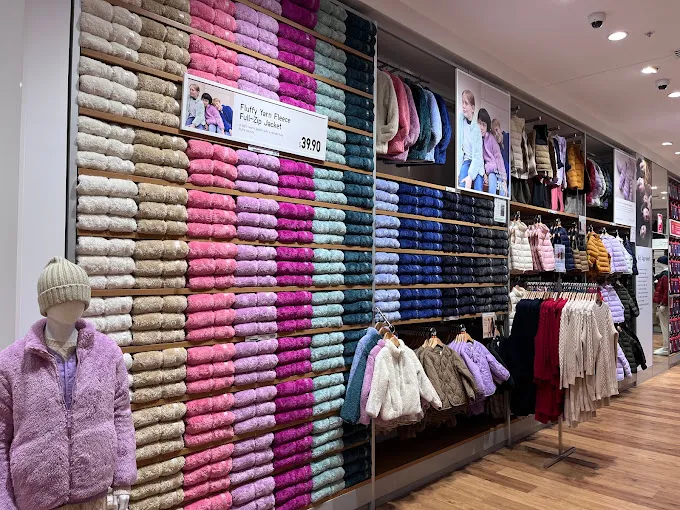 UNIQLO – Blacktown — fit-out and joinery by VBP Interiors