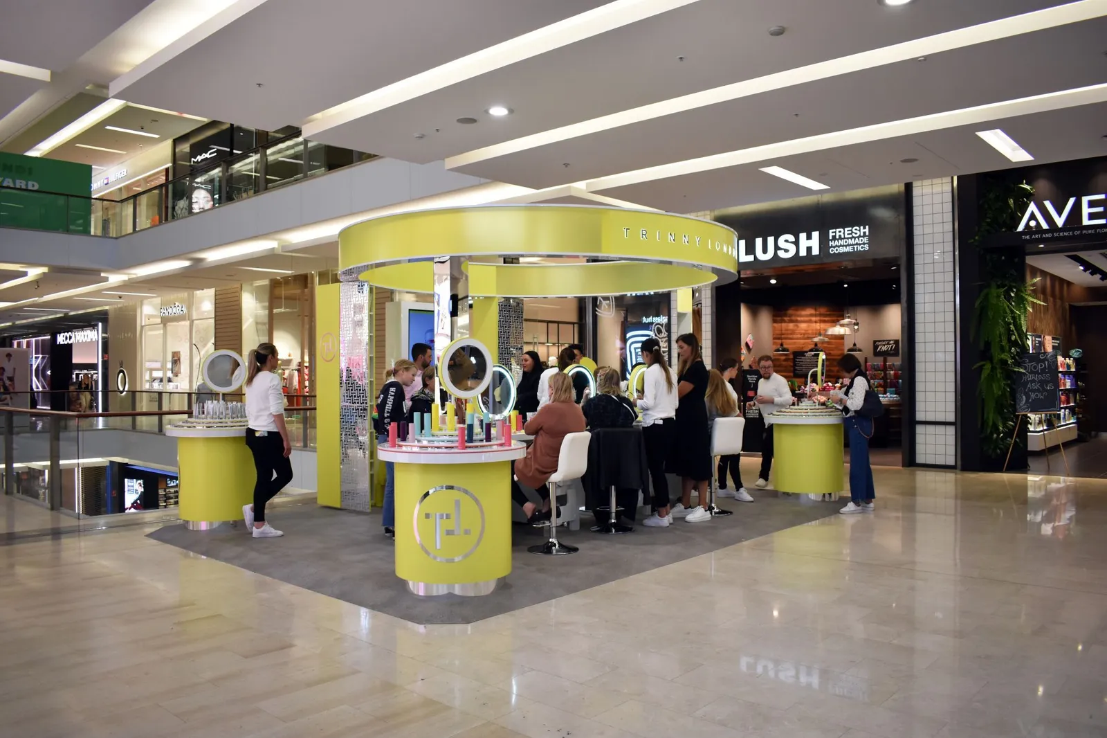 Trinny London – Bondi Junction — project detail 11